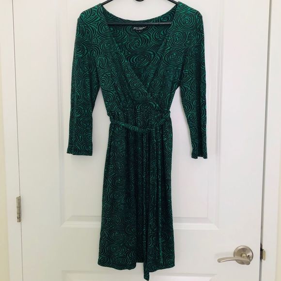 Betsey Johnson Dresses & Skirts - Betsey Johnson green dress